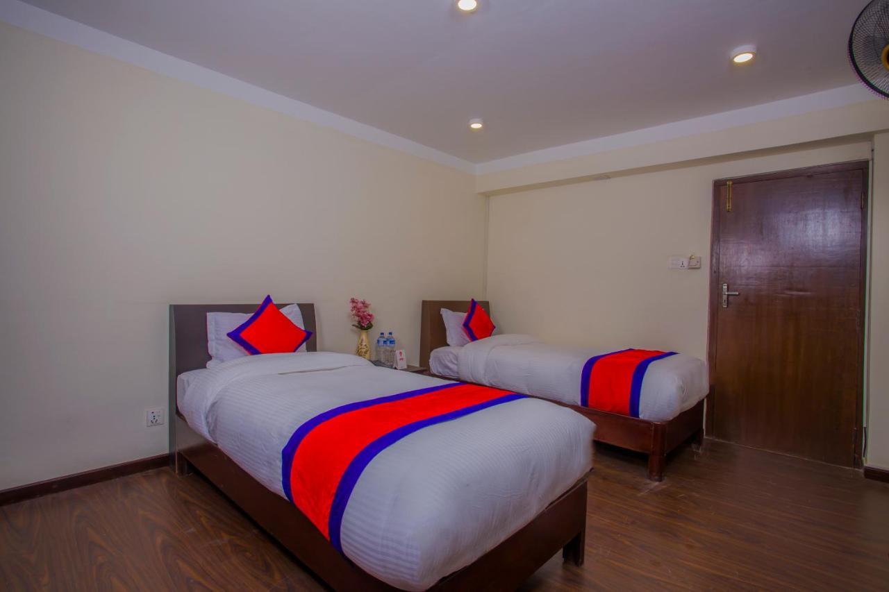 Hotel Sweet Home Bhatgoan Kültér fotó