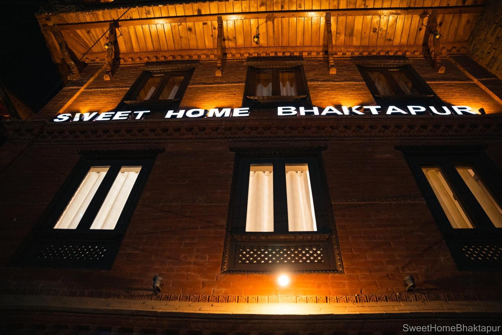 Hotel Sweet Home Bhatgoan Kültér fotó