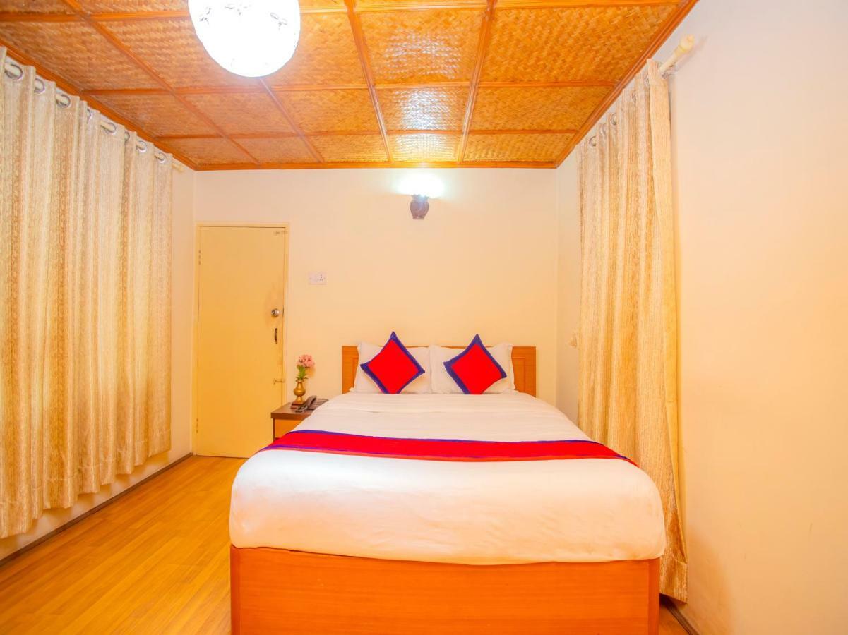 Hotel Sweet Home Bhatgoan Kültér fotó
