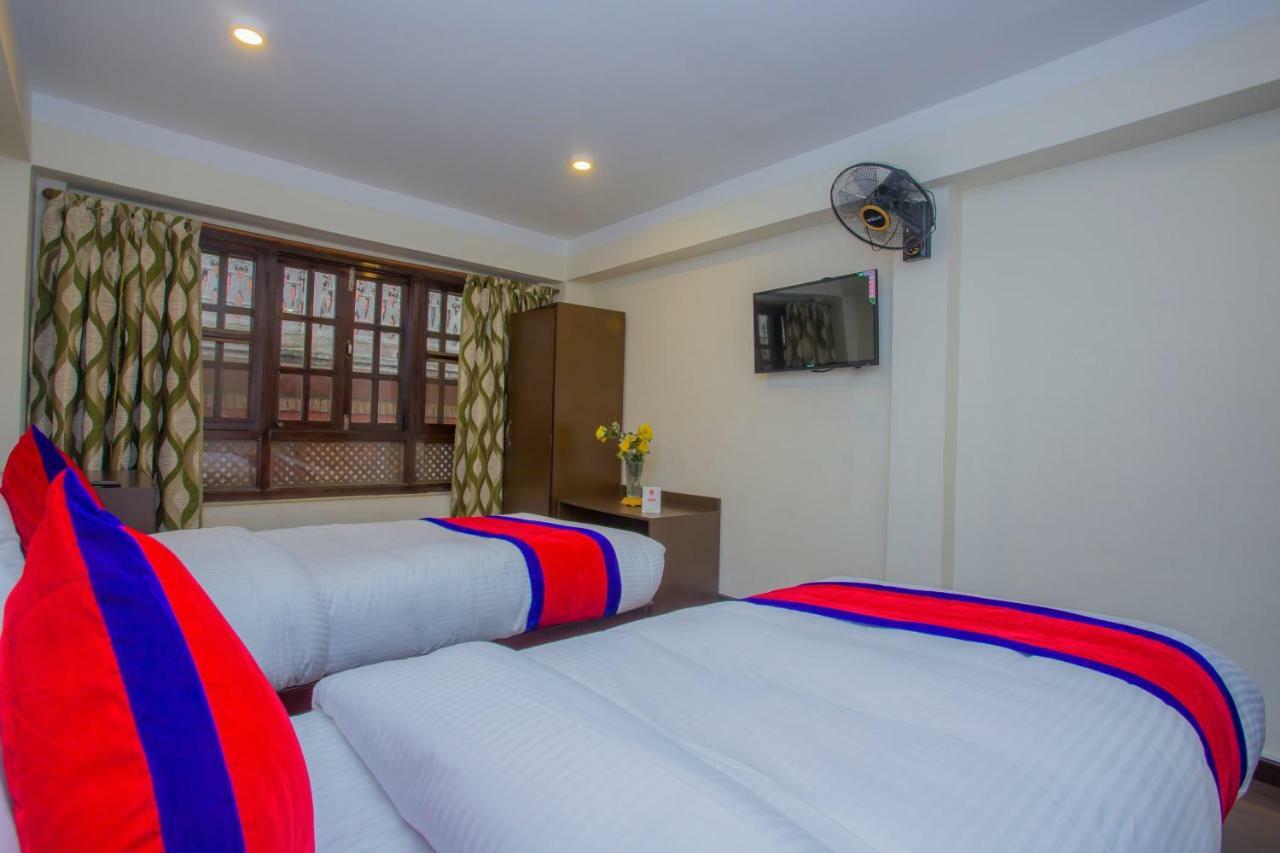 Hotel Sweet Home Bhatgoan Kültér fotó